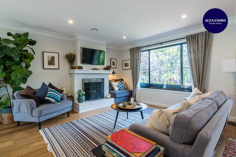 DREAMY BLACKHEATH MOUNTAIN ESCAPE - Holiday Find 0