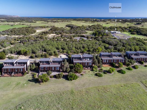 DREW Golfers Delight Close To St Andrews Beach - Holiday Find 2