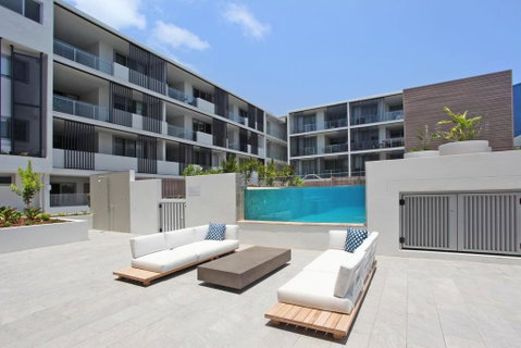 Drift Apartments Unit 406 - NEW LISTING - Holiday Find 1
