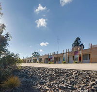 Drouin Motel - Holiday Find