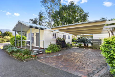 Dunbogan Caravan Park - Holiday Find 0