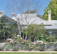 Durack House Bed and Breakfast - Holiday Find