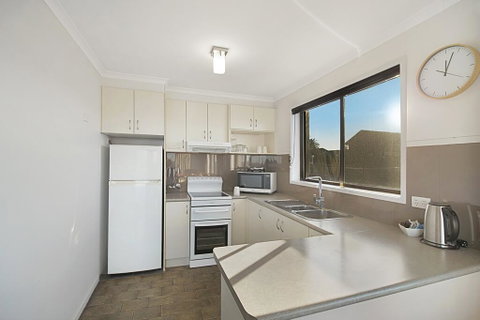 Eagle Heights Holiday Units - Holiday Find 3