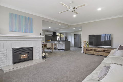 East Coast Hideaway Beach Retreat - Holiday Find 1