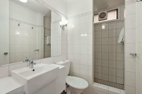 Econo Lodge Mildura - Holiday Find 1