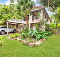 Edge Hill Holiday Home / Cairns - Holiday Find