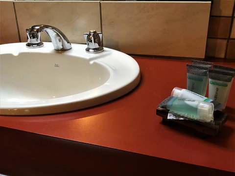 Eildon Lake Motel - Holiday Find 2