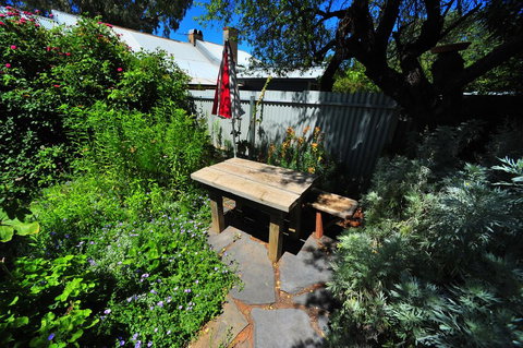 Emma Tiver Heritage Cottage - Holiday Find 1