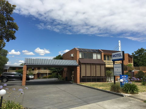 Essendon Motel - Holiday Find 0