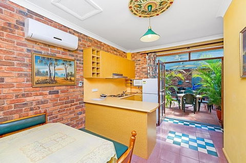 Ettalong Beach Tourist Resort - Holiday Find 2