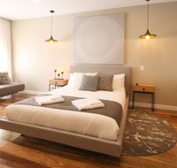 EVOLVE Near Adelaide CBD - Netflix / Wine / Lock up Garage - Holiday Find