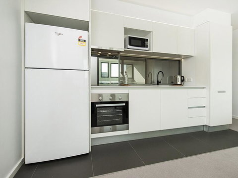 Executive Luxury Apartment - Holiday Find 3