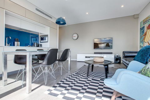 Explore Sydney From A New North Shore Apartment - Holiday Find 3