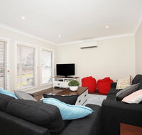 Fairways - 10 Mins to Hyams Beach - Holiday Find