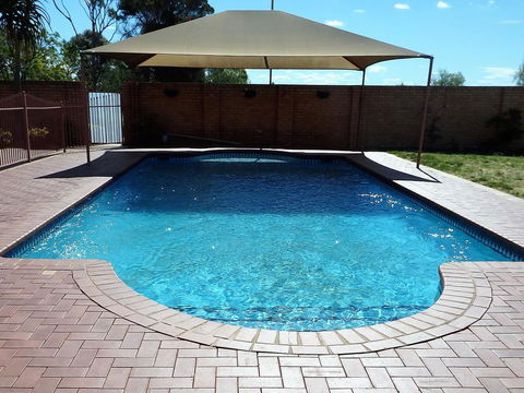 Fairways Bed & Breakfast At Jerilderie - Holiday Find 2