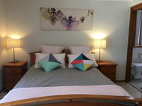 Book Somersby Accommodation Vacations Holiday Find Holiday Find