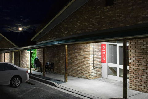 Farnham Court Motel And Restaurant - Holiday Find 2