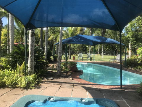 Ferns Hideaway Resort - Holiday Find 2