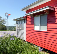 Flame Hill Vineyard - Holiday Find