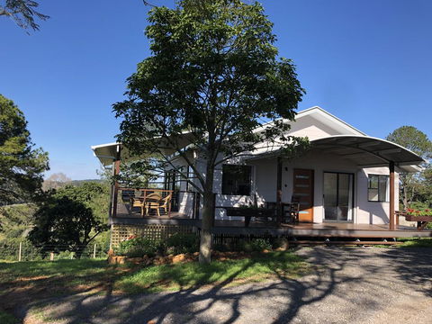 Flame Tree Chalet - Holiday Find 2