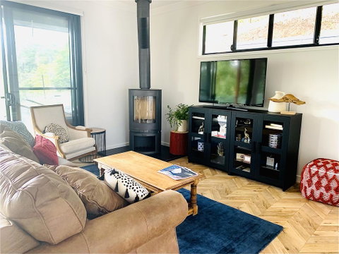 Fletchers Ridge Brand New Luxury Guest House - Holiday Find 2