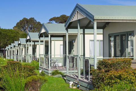 Frankston Holiday Park And Sandhurst Motel - Holiday Find 3