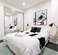 G02 Courtyard Apartment - Holiday Find