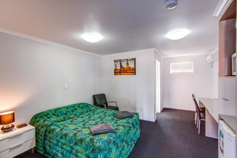 Galaxy Mackay Motor Inn - Holiday Find 2