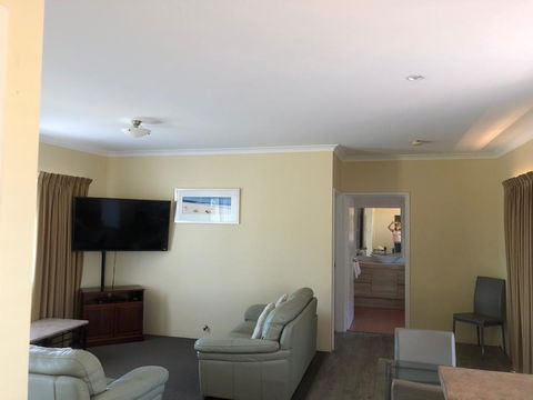 Gale Street Motel & Villas - Holiday Find 1