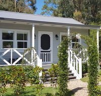 Georges at Hepburn - Miner's cottage - Holiday Find