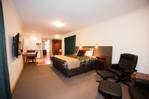 Georgian Motor Lodge - Holiday Find 3
