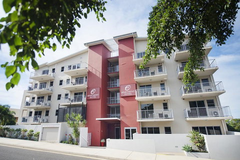 Gladstone City Central Apartment Hotel - Holiday Find 0