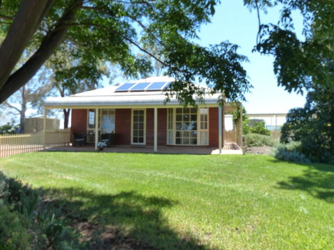 Glenbar Cottage Yelta - Holiday Find 3
