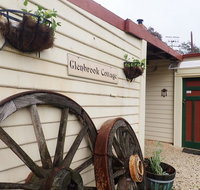 Glenbrook House  Cottage - Holiday Find