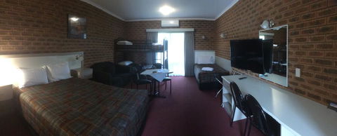 Glider City Motel Benalla - Holiday Find 1