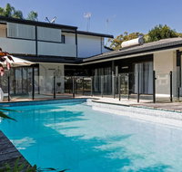 Gold HomeBroadBeach Gold Coast - Holiday Find
