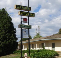 Golden Chain Garden Motor Inn Gundagai - Holiday Find