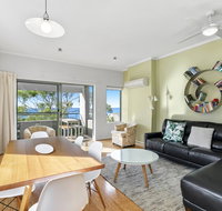 Grange 332 - Cumberland Lorne - Holiday Find