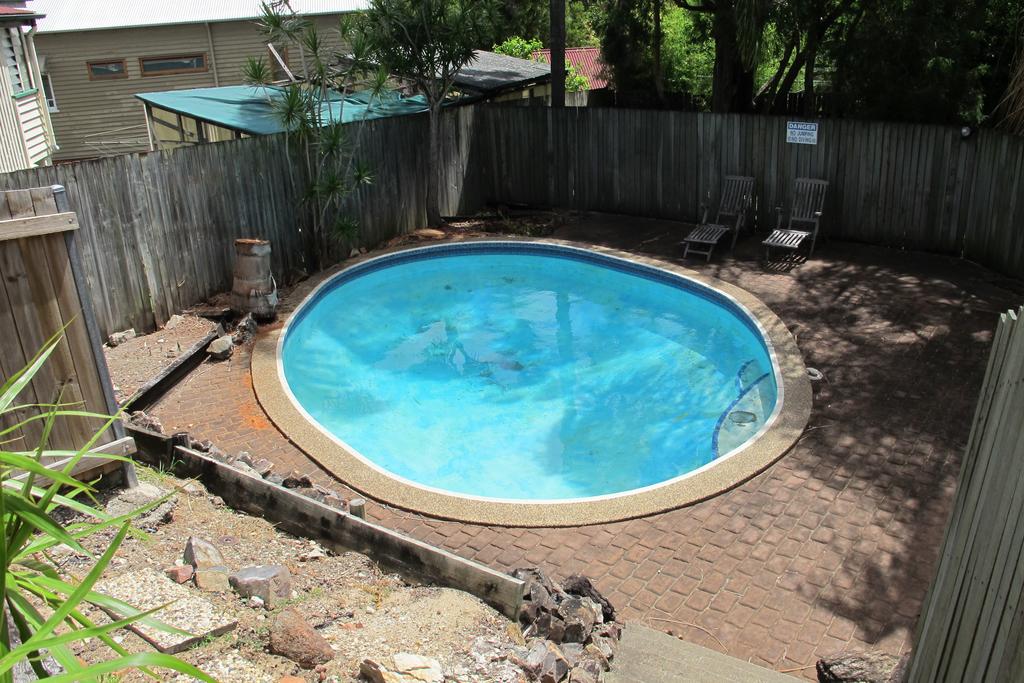 Stones Corner QLD Holiday Find