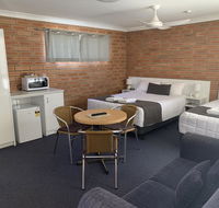 Gunsynd Motor Inn - Holiday Find