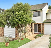 Handford Gardens - Holiday Find