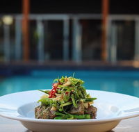 Heathcote Inn - Holiday Find