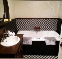 Henrietta's Country House - Holiday Find