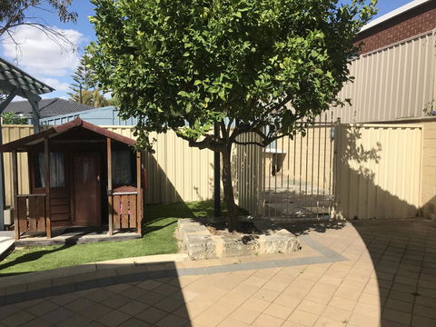 Hillarys Family Holiday Home - Holiday Find 3