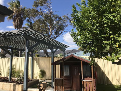 Hillarys Family Holiday Home - Holiday Find 2