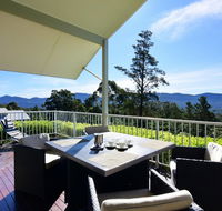 Hillcrest - Spectacular views - Holiday Find