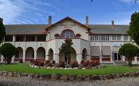 Book Leeton Accommodation Vacations Holiday Find Holiday Find