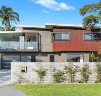 Horizons at Currarong - architecturally designed beach house - Holiday Find