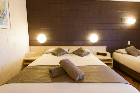 Hospitality Port Hedland - Holiday Find 2