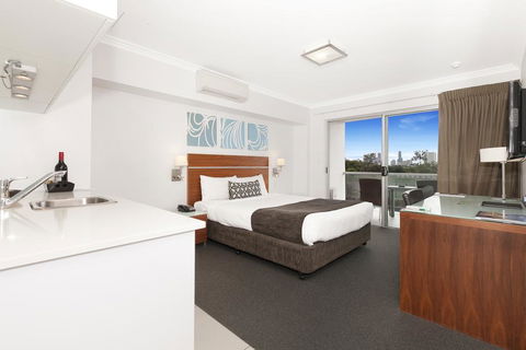 Hotel Chino - Holiday Find 0